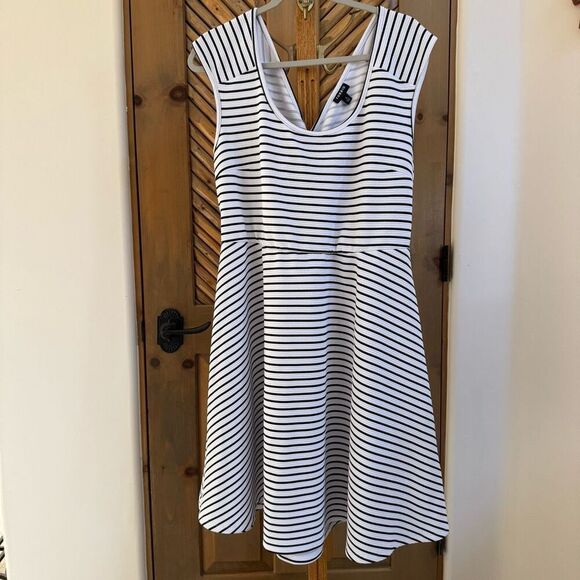 torrid Dresses & Skirts - Torrid (2X) B&W striped sleeveless cross-open back mini dress